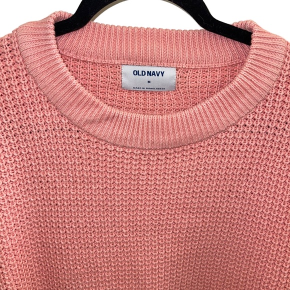 Coral Pink Chunky Sweater Size Medium - Picture 2 of 3